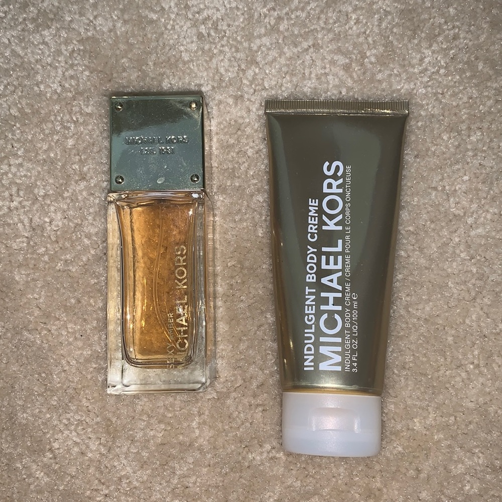 Michael Kors sexy amber perfume